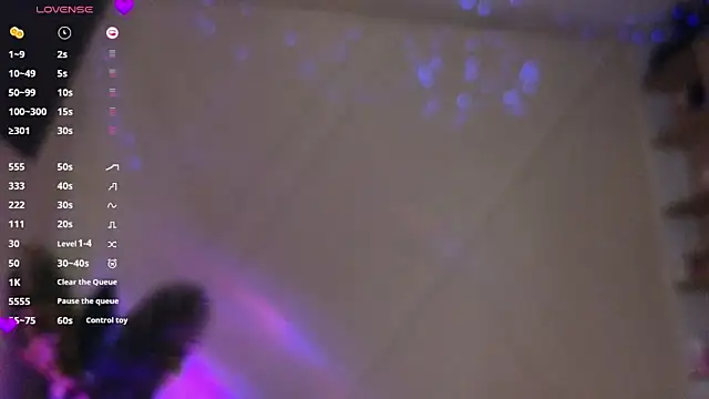 Snapshot of _alleyesonme_ chatting on 28, 11, 2025 alleyesonme online show from 28, 11, 2025