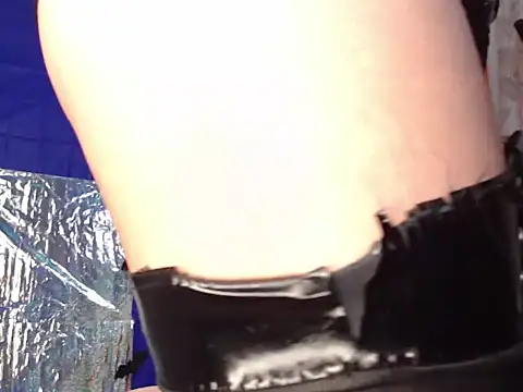 valquiria sirgun online show from 14, 10, 2025