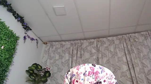 valquiria sirgun online show from 5, 12, 2025