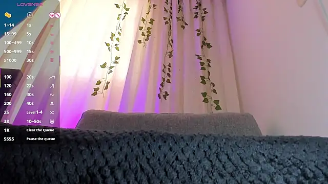 Snapshot of ADELINA_CONTE chatting on 21, 11, 2025 ADELINA CONTE online show from 21, 11, 2025