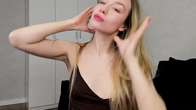 mary shiota online show from 29, 10, 2025