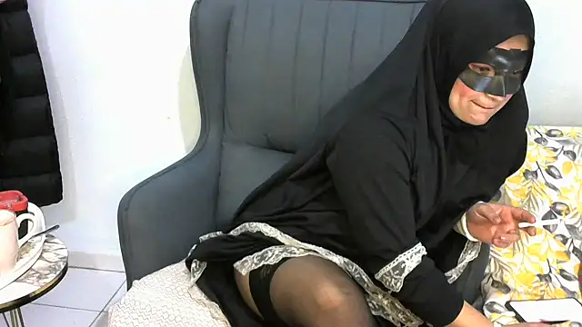 insatiableeee online show from 6, 2, 2025