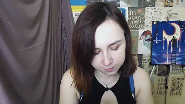 VeryVeryVeryShy  online show from 13, 3, 2025