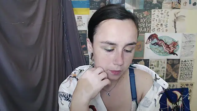 VeryVeryVeryShy  online show from 11, 9, 2025