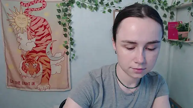 Snapshot of VeryVeryVeryShy_ chatting on 2, 7, 2026 VeryVeryVeryShy online show from 2, 7, 2026