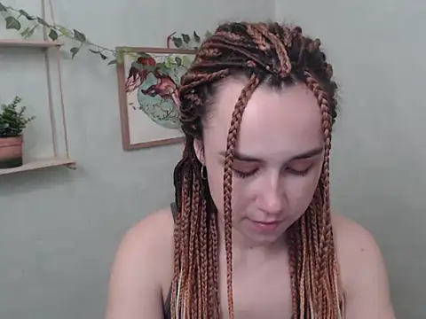 VeryVeryVeryShy  online show from 12, 5, 2026