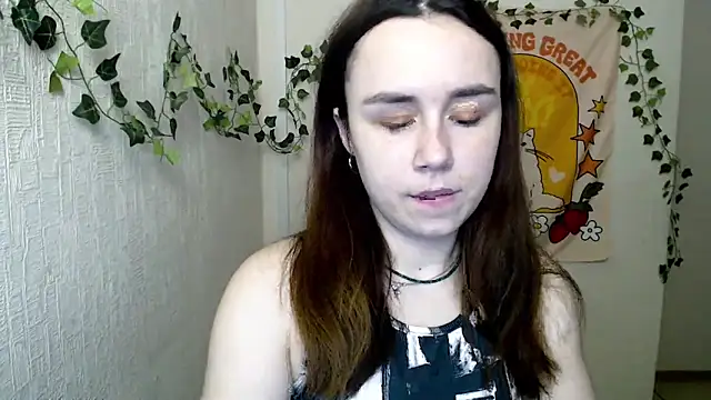 VeryVeryVeryShy  online show from 2, 3, 2026