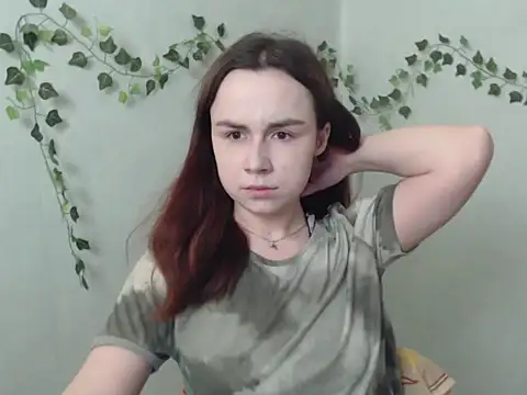 VeryVeryVeryShy  online show from 1, 4, 2026