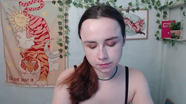 Snapshot of VeryVeryVeryShy_ chatting on 15, 7, 2026 VeryVeryVeryShy online show from 15, 7, 2026