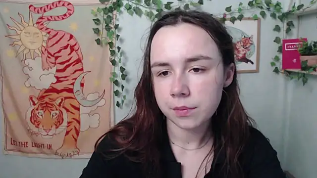 Snapshot of VeryVeryVeryShy_ chatting on 15, 6, 2026 VeryVeryVeryShy online show from 15, 6, 2026