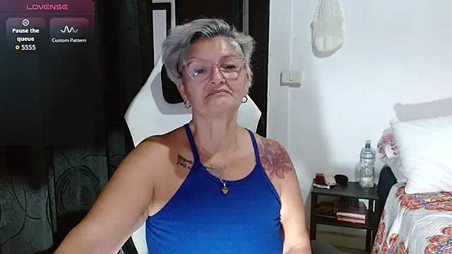 bety-cum2 online show from 12, 4, 2026