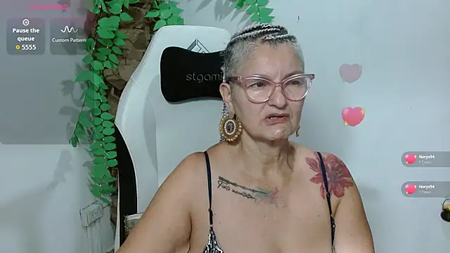 bety-cum2 online show from 25, 3, 2026