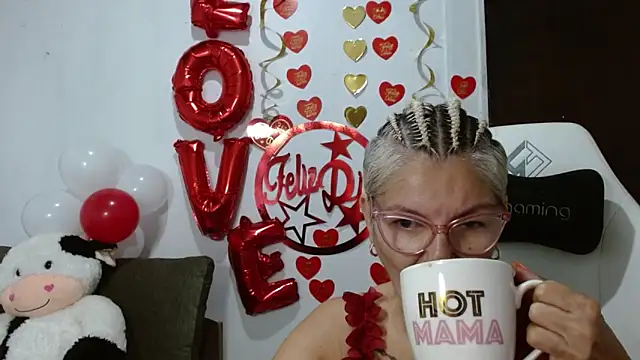 bety-cum2 online show from 11, 2, 2026