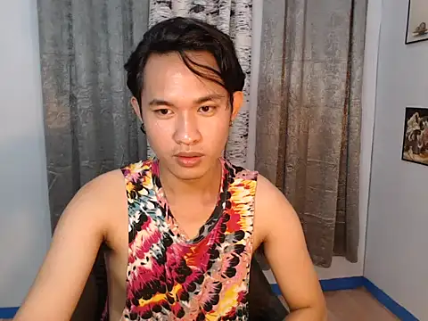 Snapshot of asiancuckyguy69 chatting on 5, 12, 2024 asiancuckyguy69 online show from 5, 12, 2024