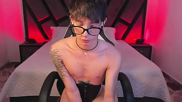 Snapshot of AndyWiilliams chatting on 6, 2, 2026 AndyWiilliams online show from 6, 2, 2026