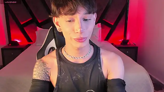 Snapshot of AndyWiilliams chatting on 15, 2, 2026 AndyWiilliams online show from 15, 2, 2026