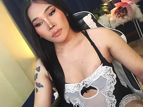 Ur Fantastic Lina online show from 26, 10, 2025