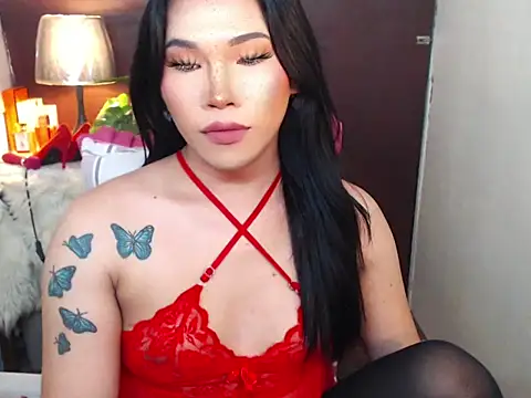 Ur Fantastic Lina online show from 27, 3, 2026