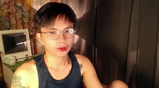 Snapshot of Sexy_Handsome_Drex chatting on 9, 2, 2025 Sexy Handsome Drex online show from 9, 2, 2025