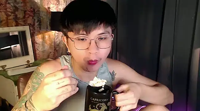 Snapshot of Sexy_Handsome_Drex chatting on 18, 2, 2025 Sexy Handsome Drex online show from 18, 2, 2025