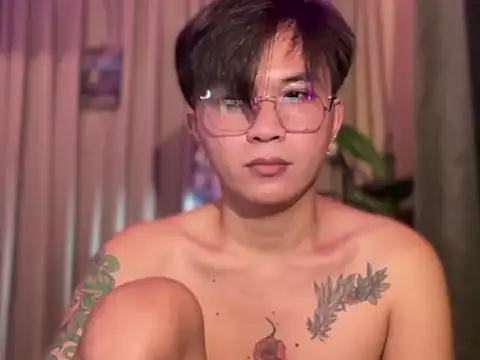 Sexy Handsome Drex online show from 13, 3, 2026