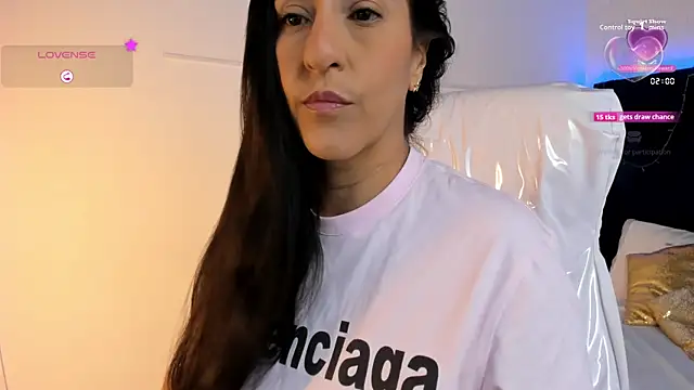 lauren fit online show from 25, 10, 2025