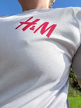 wetgerman 2 online show from 1, 10, 2025