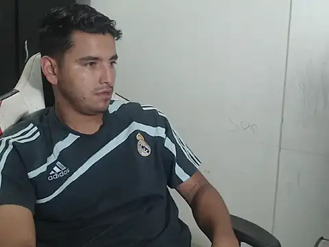 kylian 07 online show from 5, 12, 2025