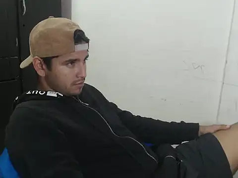 kylian 07 online show from 14, 11, 2025