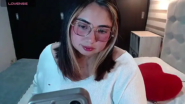 yini angel online show from 13, 7, 2026