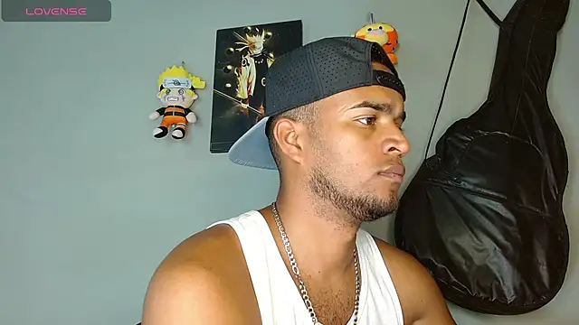 Bigcock 21cm  online show from 23, 9, 2025