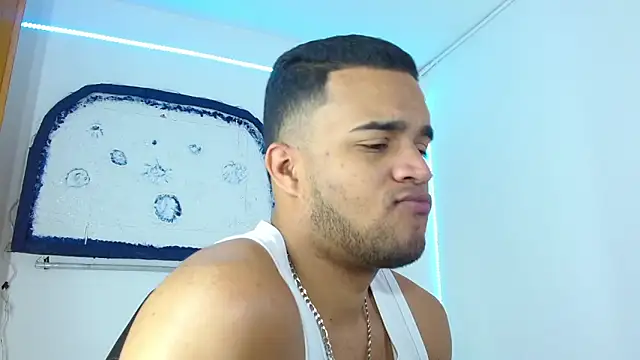 Bigcock 21cm  online show from 19, 12, 2024