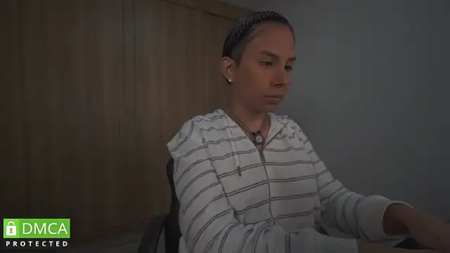 Dubois Amy online show from 6, 2, 2026