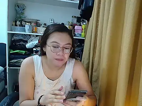 crizzybel online show from 3, 4, 2026