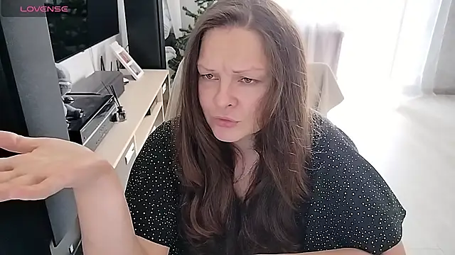 Marla Singerrr online show from 17, 6, 2026