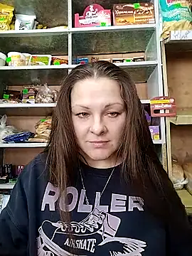 Marla Singerrr online show from 8, 3, 2025