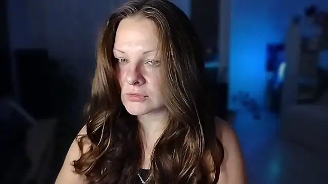 Marla Singerrr online show from 4, 11, 2025