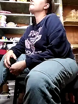 Marla Singerrr online show from 13, 9, 2025