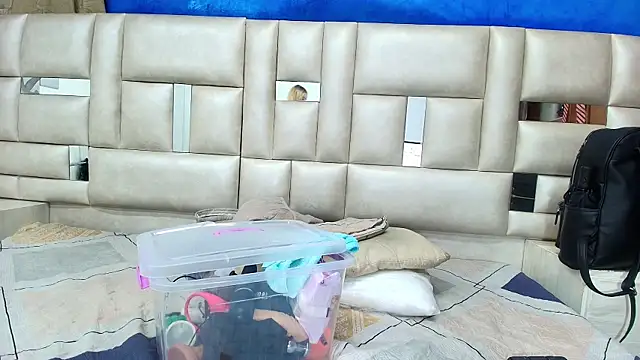 leon gaby online show from 12, 9, 2025