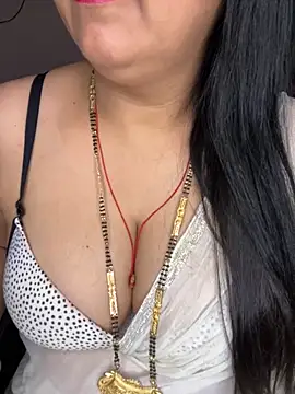 Zoya Varma004 online show from 26, 10, 2025