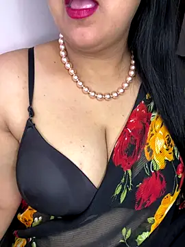 Zoya Varma004 online show from 22, 12, 2025