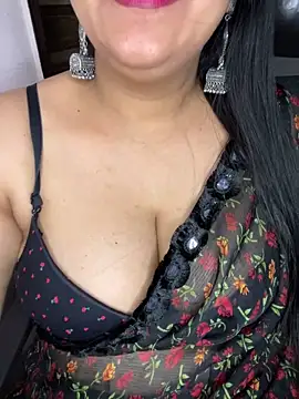 Zoya Varma004 online show from 11, 3, 2026