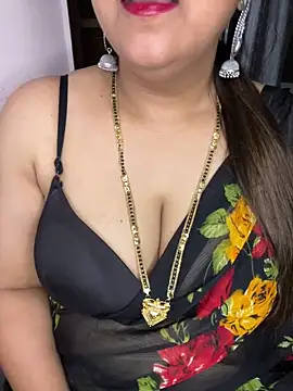 Snapshot of Zoya_Varma004 chatting on 17, 5, 2026 Zoya Varma004 online show from 17, 5, 2026
