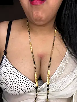 Zoya Varma004 online show from 1, 10, 2025