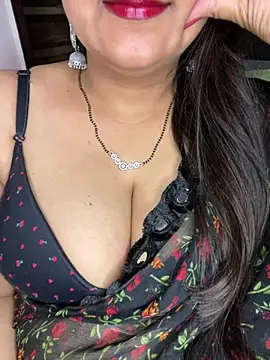 Zoya Varma004 online show from 28, 3, 2026