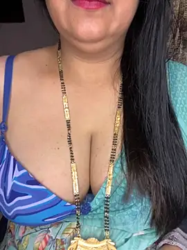 Zoya Varma004 online show from 12, 9, 2025