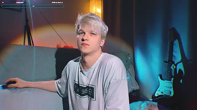 Breston Sweet online show from 12, 11, 2025