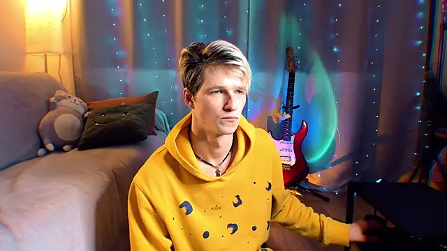 Snapshot of Breston_Sweet chatting on 2, 3, 2026 Breston Sweet online show from 2, 3, 2026