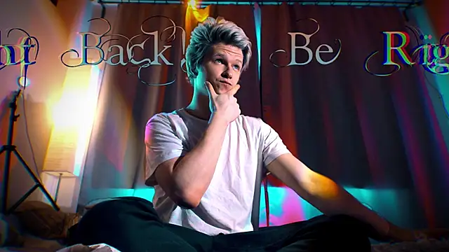 Snapshot of Breston_Sweet chatting on 13, 2, 2026 Breston Sweet online show from 13, 2, 2026