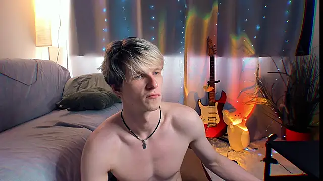 Breston Sweet online show from 12, 4, 2026